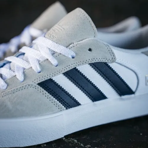 adidas Matchbreak Super White / Navy / White  Inspired by the archives and featuring a best-in-class construction that provides 