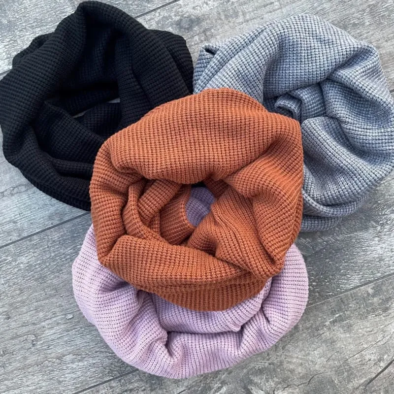 Chunky Knit Infinity Scarf | Light Mauve