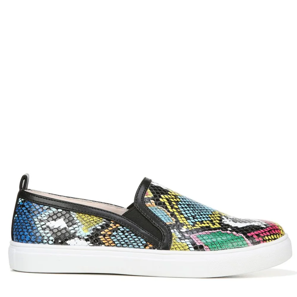 FERGALICIOUS  WOMENS SHORTLY SLIP ON SNEAKER