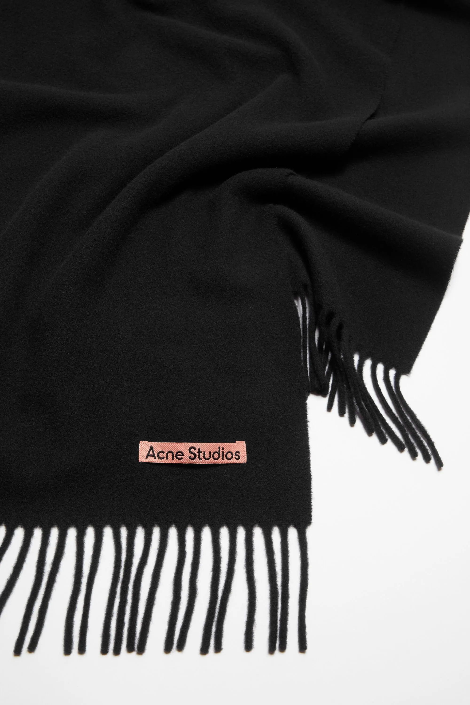 Fringe wool scarf – Narrow