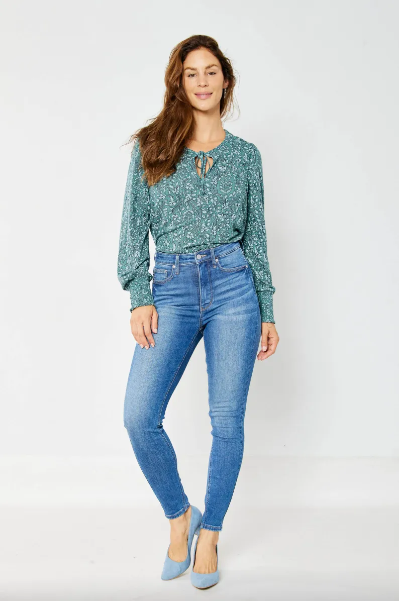 Judy Blue Tummy Control Classic Skinny Jeans