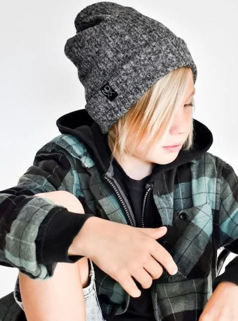 Last chance! Heather Charcoal | Cozy Ribbed Knit Beanie