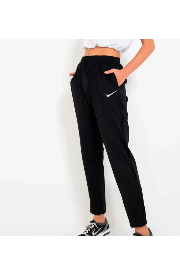 Nike Women Park Pants Black