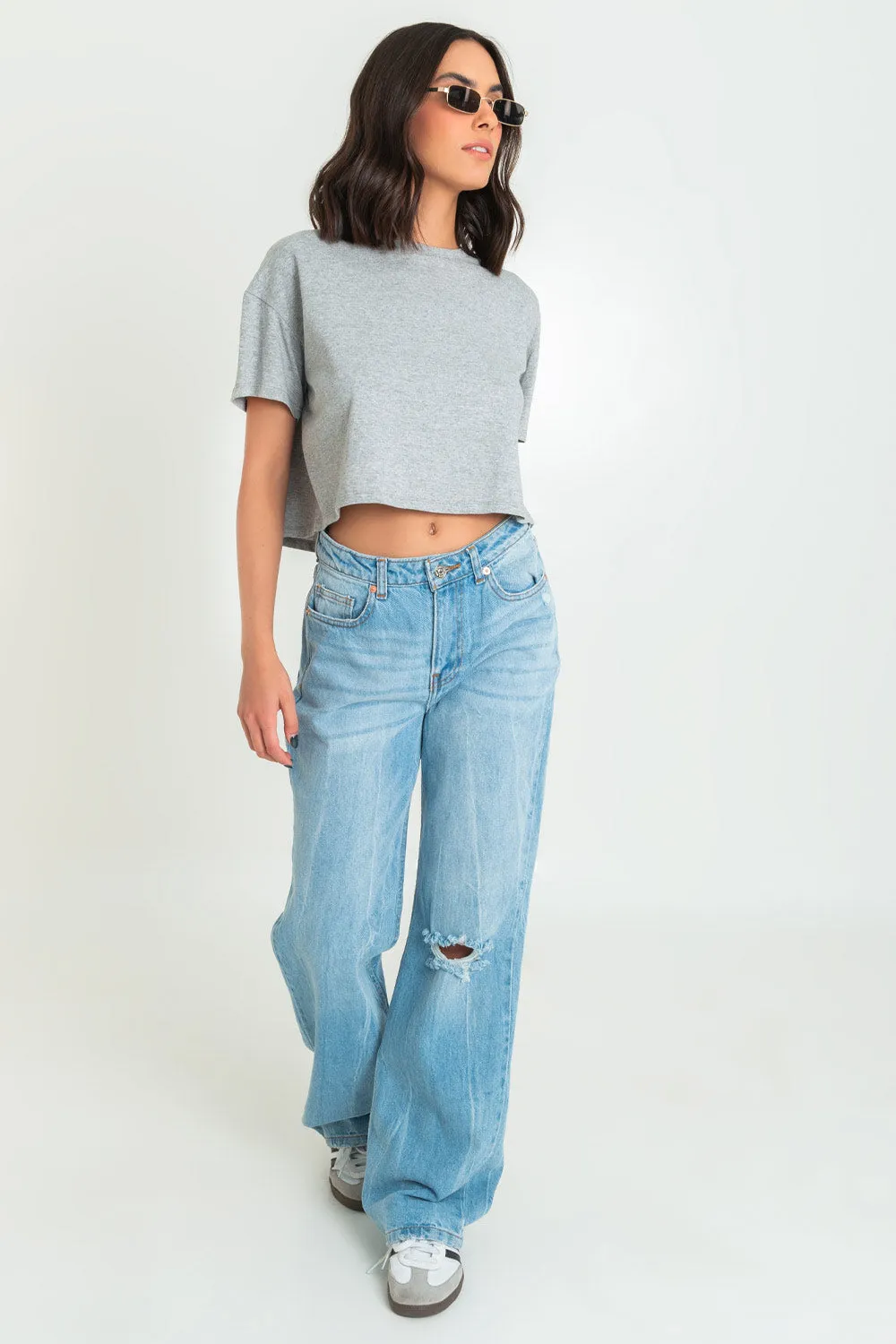 Pantalón de fit wide leg denim con rotos