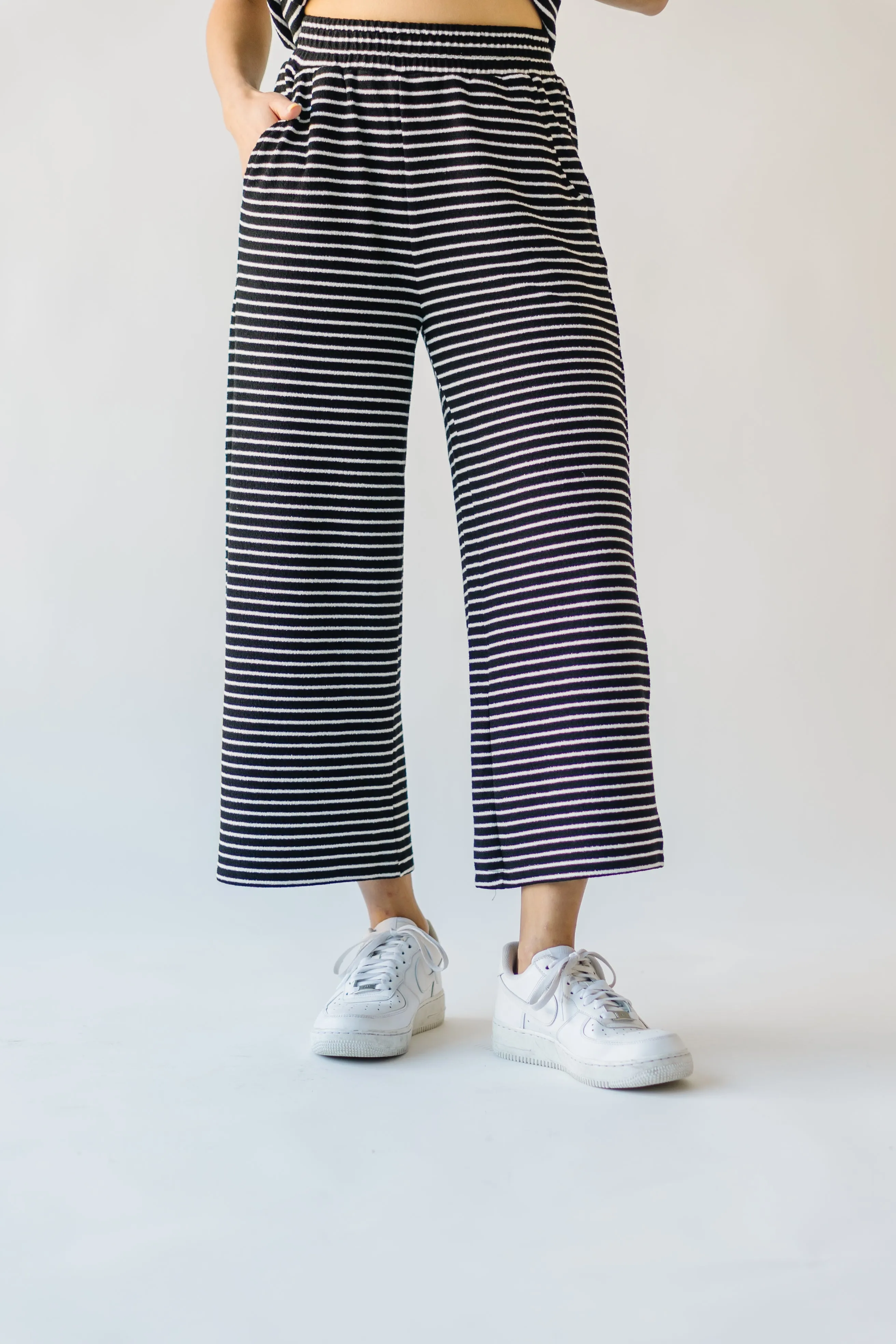 The Ronnie Basic Wide Leg Pant in Black Stripe