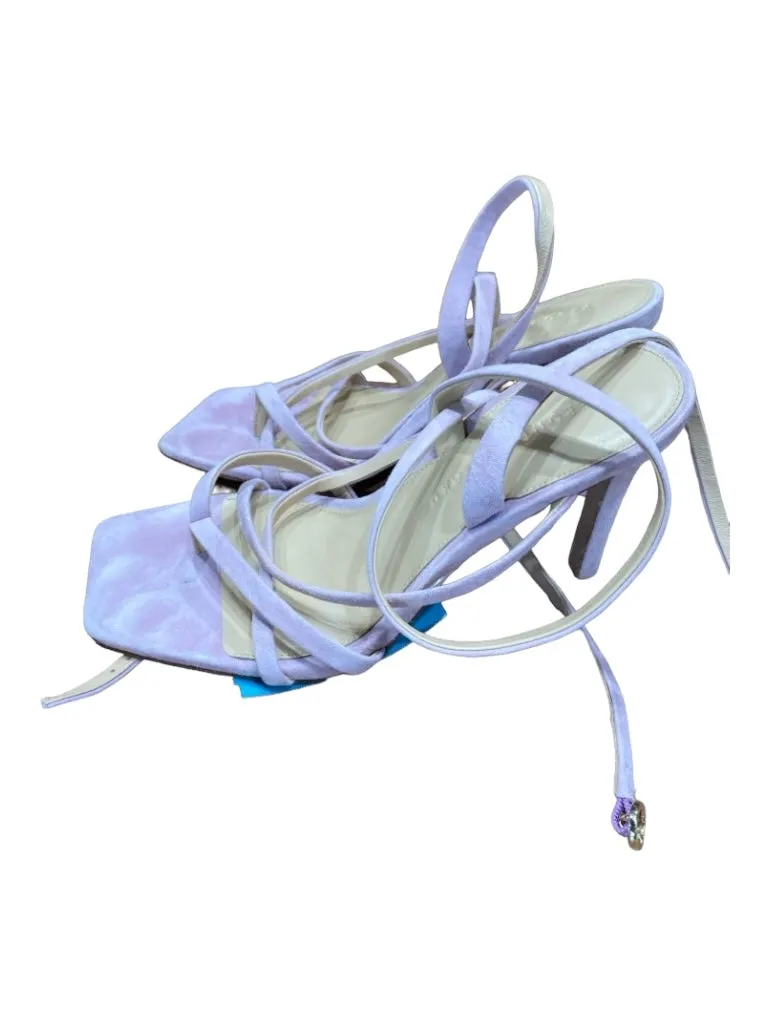 Veronica Beard Shoe Size 8 Light Lilac Suede Strappy Thong Strap Shoes