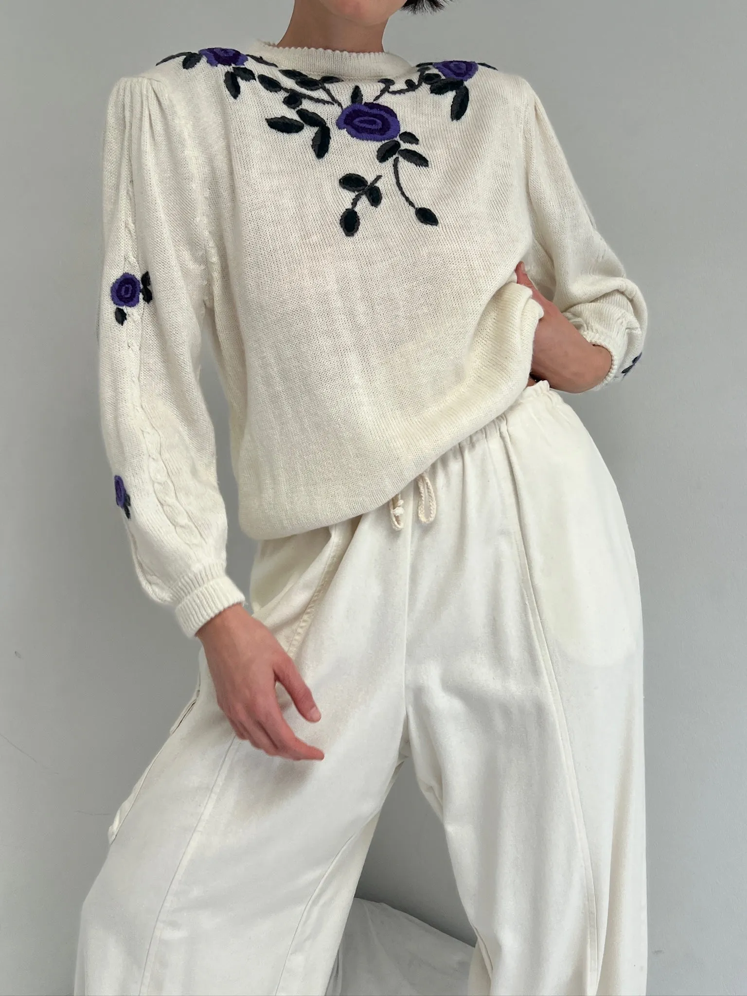 Vintage Floral Embroidered Puff Sleeve Sweater