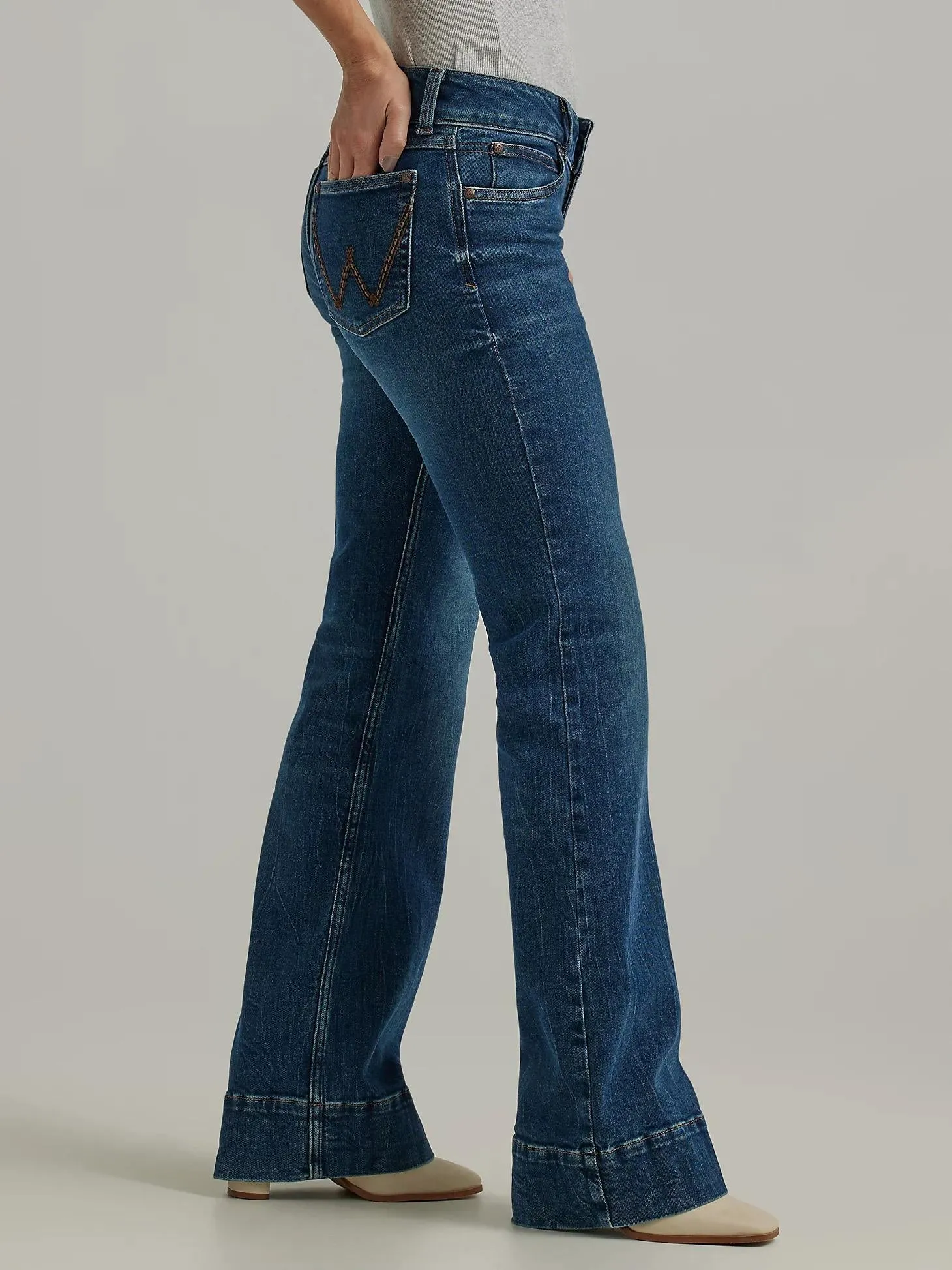 Wrangler Retro Wide Leg Trouser Jean